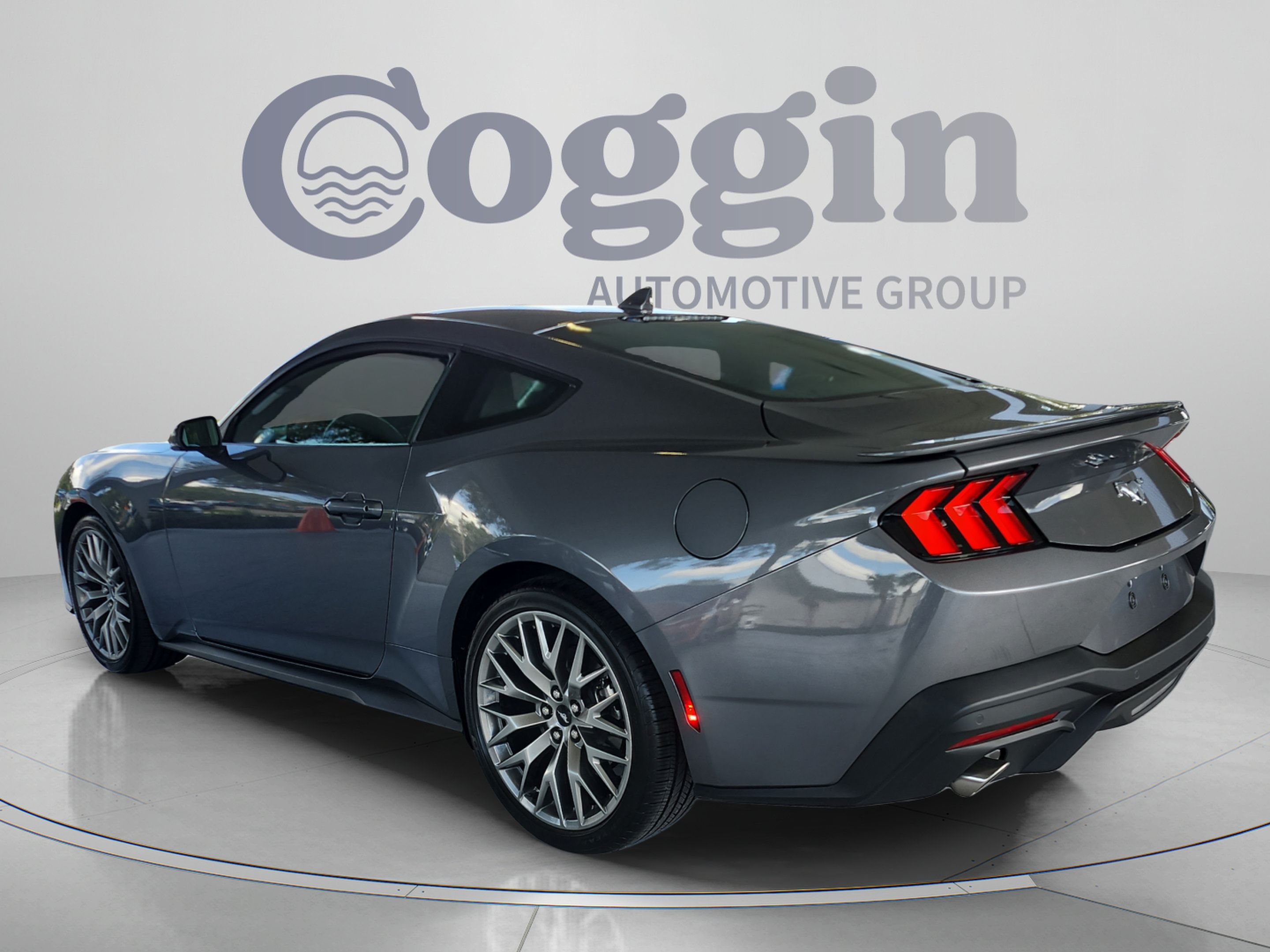 Certified 2026 Ford Mustang Premium RWD image 3