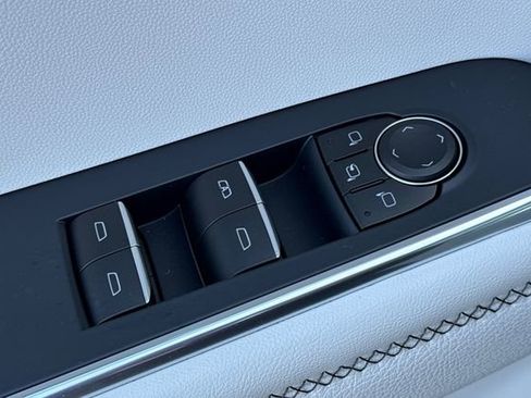 New 2026 GMC Acadia Denali w/ Super Cruise Package image 12