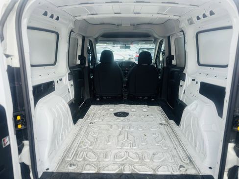 Used 2021 RAM ProMaster City Tradesman image 9