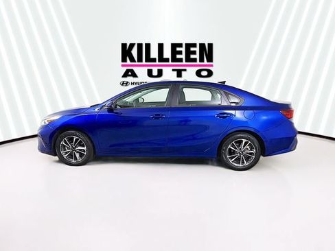 Used 2023 Kia Forte LXS FWD image 4