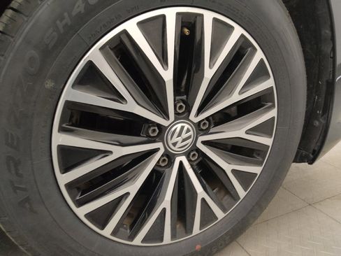 Used 2019 Volkswagen Jetta SE FWD image 31