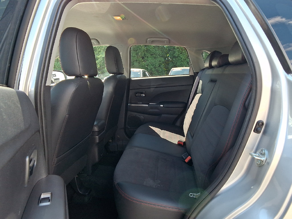 Used 2024 Mitsubishi Outlander Sport ES AWD/4WD image 10