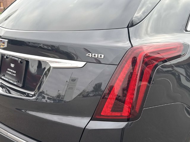 Used 2020 Cadillac XT5 Premium Luxury w/ LPO, Floor Liner Package AWD/4WD image 6