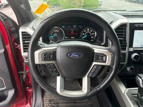 Used 2020 Ford F150 Lariat w/ Equipment Group 502A Luxury AWD/4WD image 14