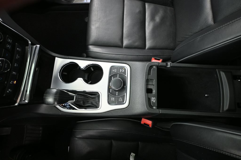 Used 2021 Jeep Grand Cherokee Summit AWD/4WD image 27