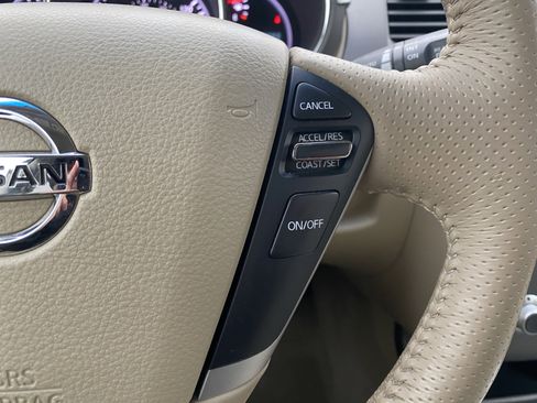 Used 2011 Nissan Murano SL image 18