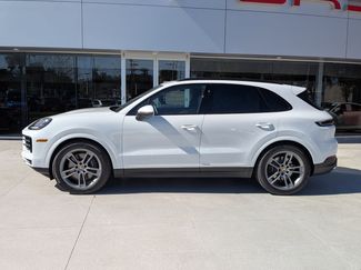 New 2026 Porsche Cayenne AWD/4WD video 2