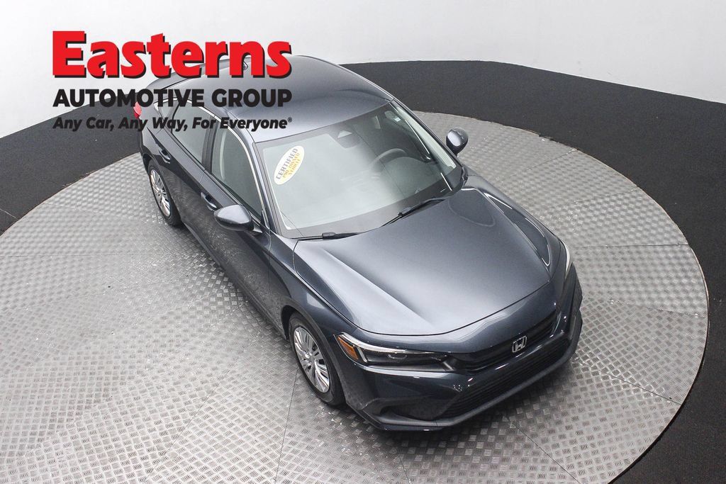 Used 2023 Honda Civic LX image 5