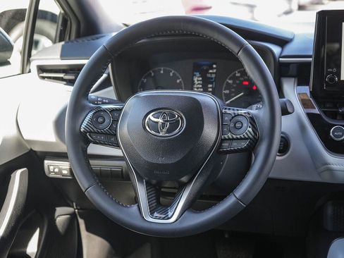 Certified 2025 Toyota Corolla SE image 15