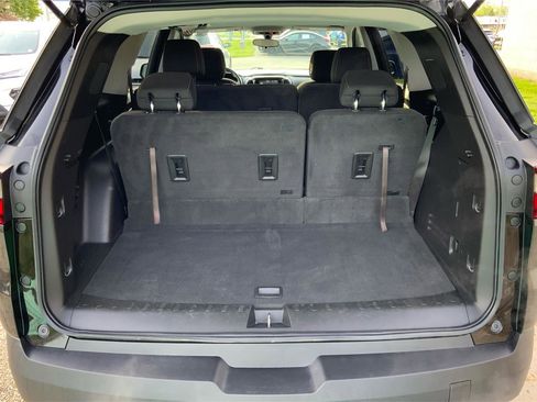 Used 2019 Chevrolet Traverse LS w/ LPO, Floor Liner Package AWD/4WD image 12