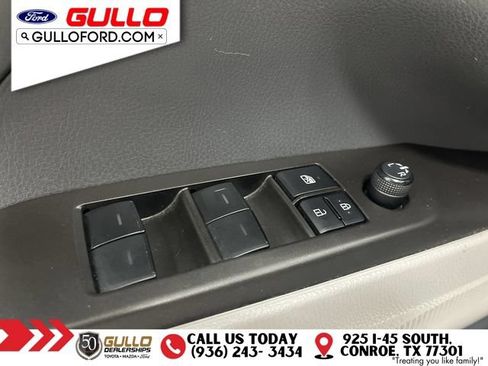 Used 2022 Toyota Camry SE FWD image 20