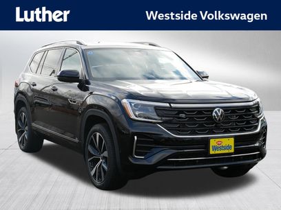 New 2025 Volkswagen Atlas SEL Premium R-Line