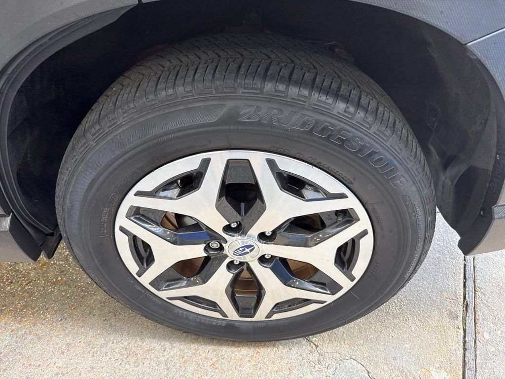 Used 2024 Subaru Forester Premium AWD/4WD image 28