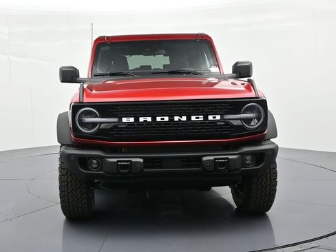 New 2026 Ford Bronco Badlands image 3