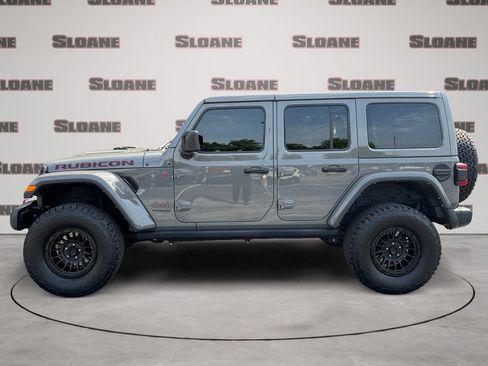 Used 2022 Jeep Wrangler Unlimited Rubicon w/ LED Lighting Group AWD/4WD image 2