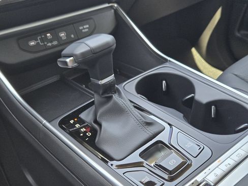 New 2026 Kia Carnival SX Prestige FWD image 17