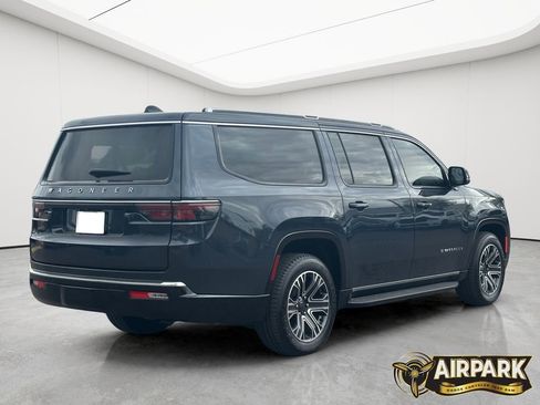 New 2024 Jeep Wagoneer L 4WD w/ HD Trailer Tow Package image 4