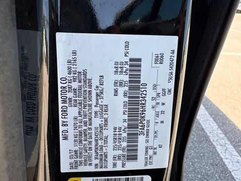 Used 2017 Ford Fusion Titanium FWD image 25
