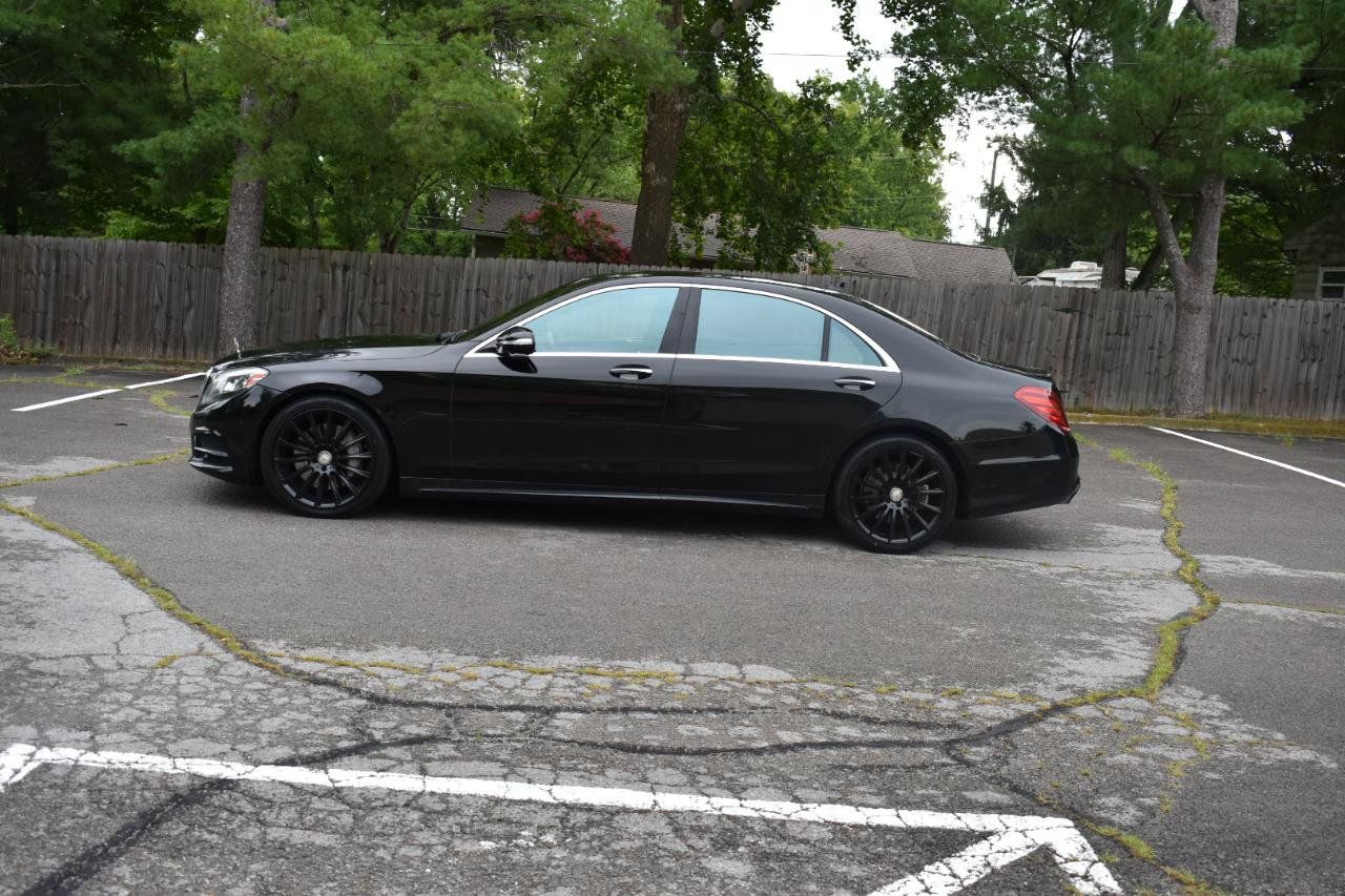 Used 2015 Mercedes-Benz S 550 Sedan image 3