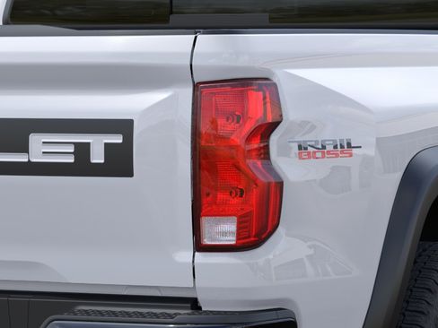 New 2026 Chevrolet Colorado Trail Boss AWD/4WD image 35
