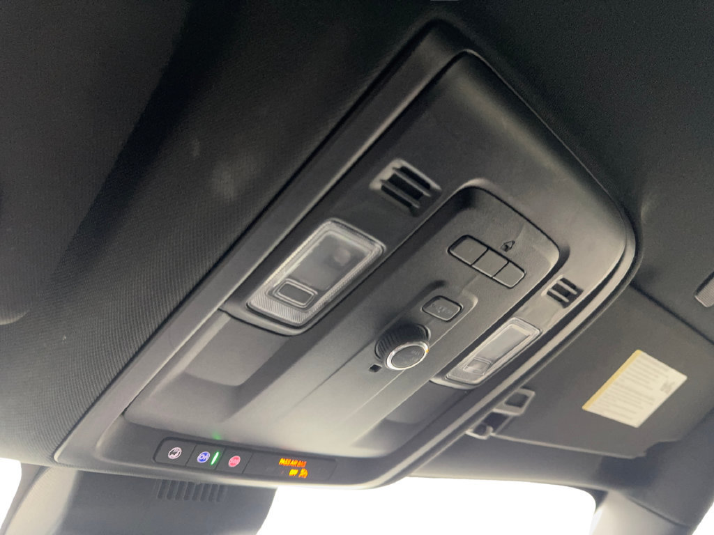 Used 2024 GMC Yukon SLT RWD image 84