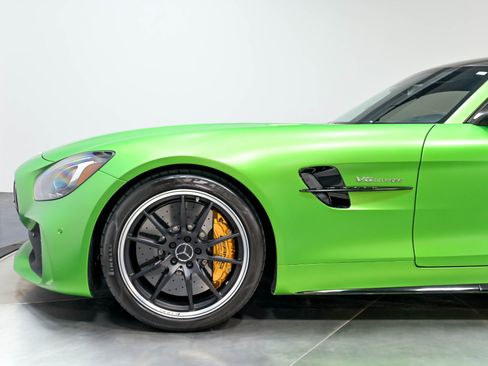 Used 2018 Mercedes-Benz AMG GT R Coupe image 36