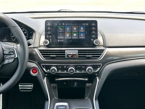 Used 2019 Honda Accord Sport image 15