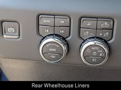 New 2026 GMC Sierra 2500 Denali Ultimate AWD/4WD image 23