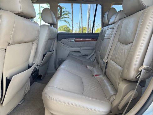 Used 2004 Lexus GX 470 AWD/4WD image 22