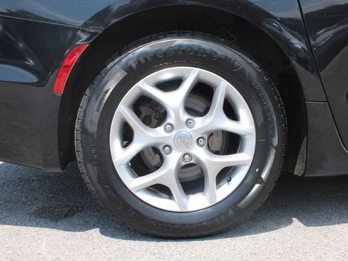 Used 2018 Chrysler Pacifica Touring-L Plus w/ Tire & Wheel Group FWD image 37