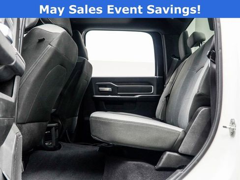 Used 2022 RAM 2500 Big Horn AWD/4WD image 36