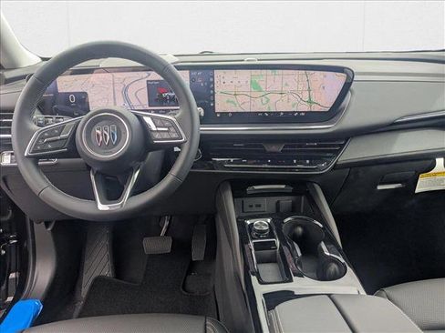 New 2025 Buick Envision Preferred image 3