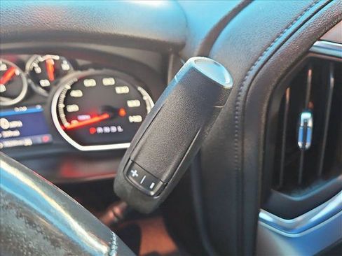 Used 2022 Chevrolet Silverado 1500 RST AWD/4WD image 12
