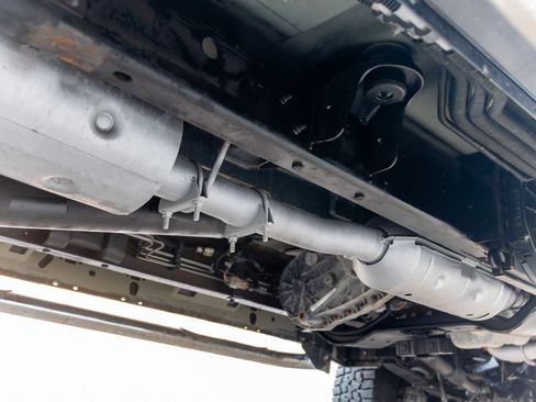 Used 2003 Ford Excursion Limited image 25