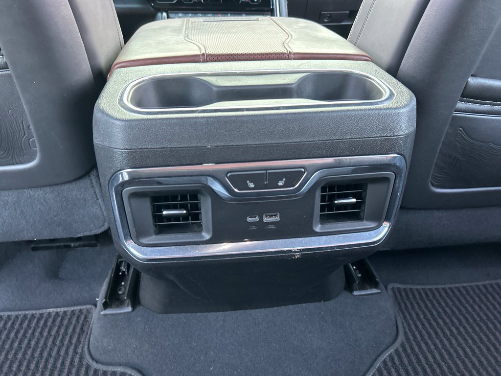 Used 2024 GMC Sierra 3500 Denali Ultimate AWD/4WD image 50