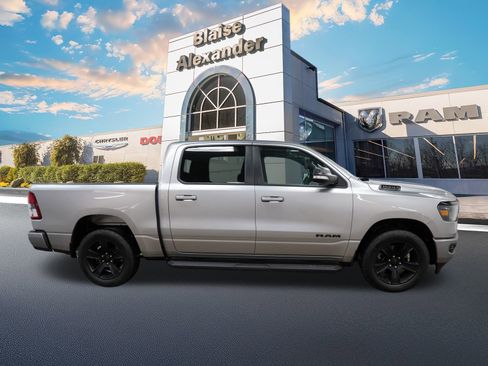 Used 2022 RAM 1500 Big Horn image 2