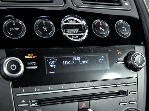 Used 2015 Aston Martin V8 Vantage GT image 31