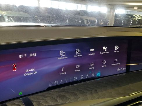New 2026 Cadillac Escalade IQL Luxury AWD/4WD image 22