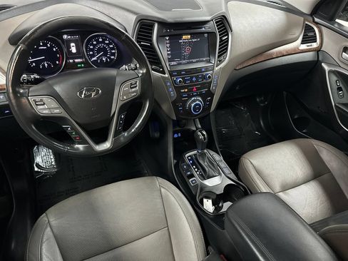 Used 2017 Hyundai Santa Fe Limited AWD/4WD image 13