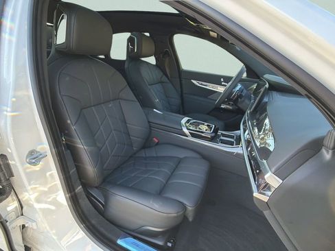 New 2026 BMW 760i xDrive AWD/4WD image 31