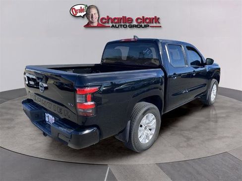 Certified 2023 Nissan Frontier SV w/ Technology Package image 6