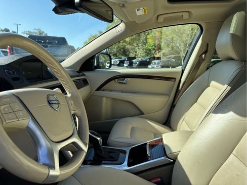 Used 2015 Volvo XC70 T6 Platinum image 30