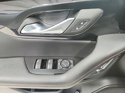 Used 2025 Chevrolet Blazer RS image 32