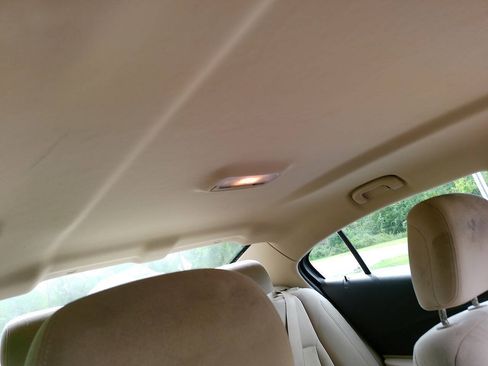 Used 2012 Buick LaCrosse Convenience FWD image 21