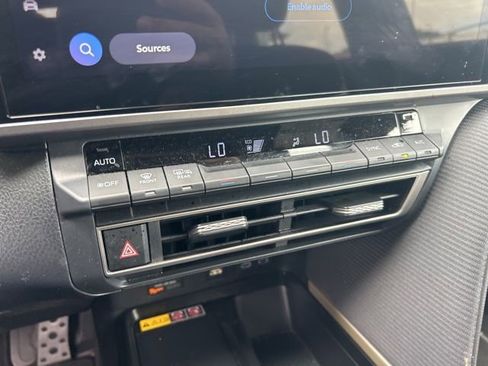 Used 2026 Toyota Camry SE w/ Multimedia Upgrade Package AWD/4WD image 24
