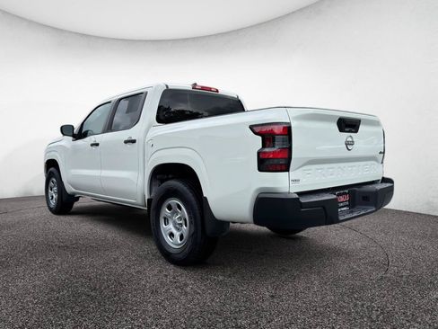 Used 2024 Nissan Frontier S AWD/4WD image 5