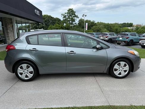 Used 2016 Kia Forte LX FWD image 22