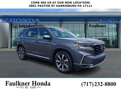 Certified 2023 Honda Pilot Touring image 1