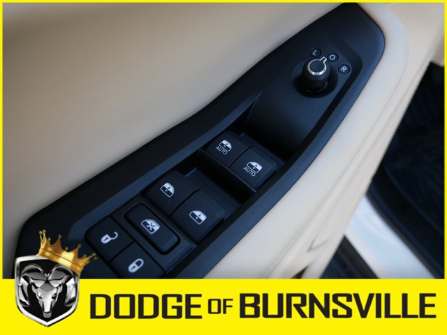 Used 2026 Jeep Grand Cherokee L Limited AWD/4WD image 17