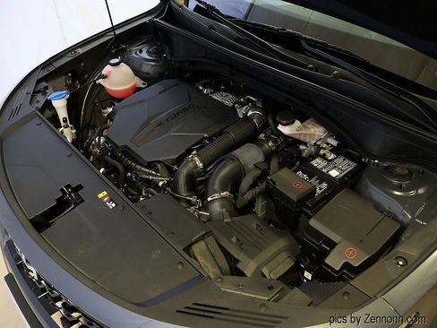 Used 2023 Kia Sorento SX AWD/4WD image 40